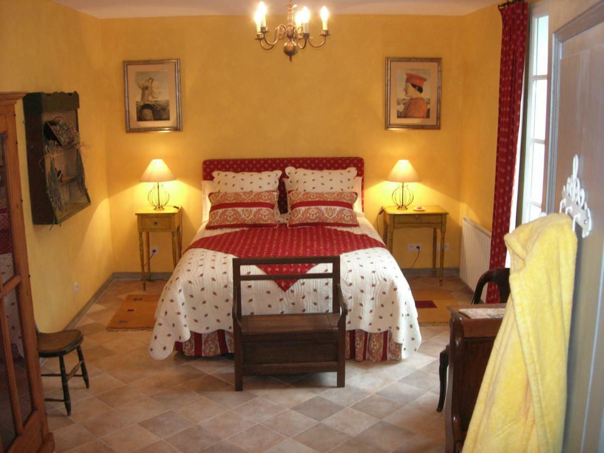 Le Clos Des Freres Gris Bed & Breakfast Aix-en-Provence Dış mekan fotoğraf