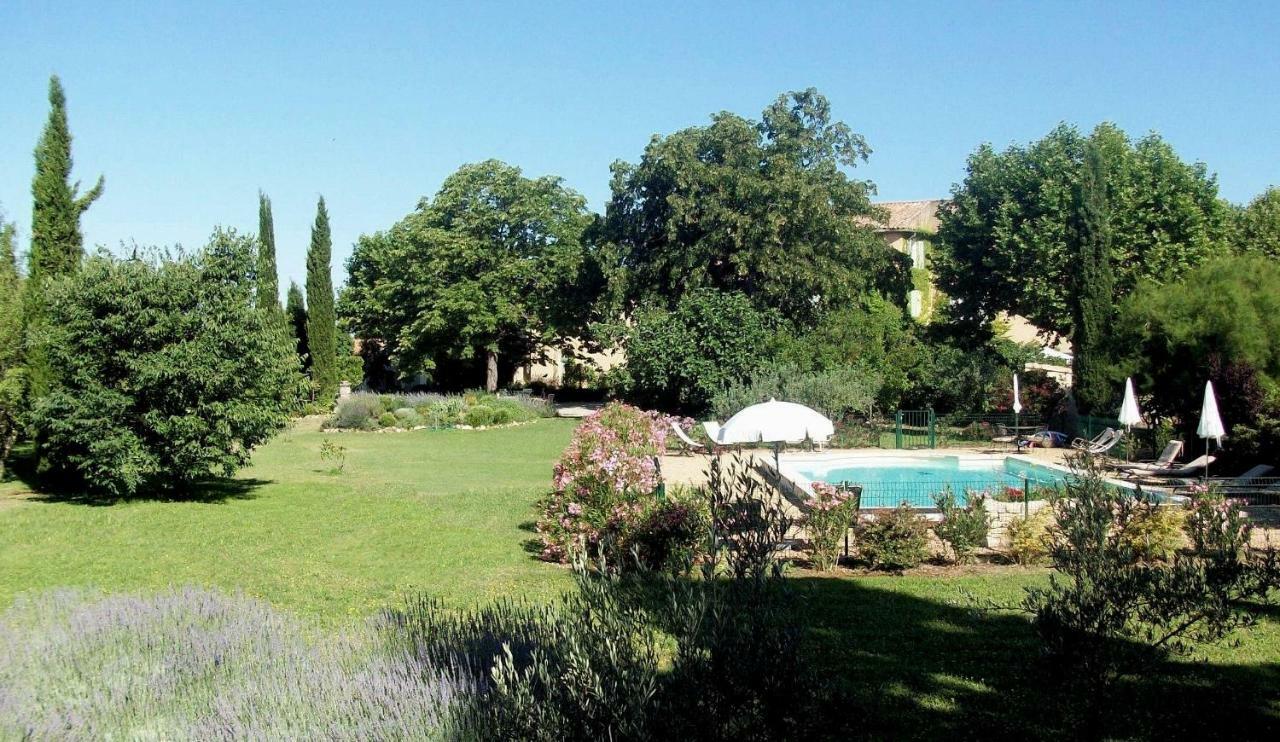 Le Clos Des Freres Gris Bed & Breakfast Aix-en-Provence Dış mekan fotoğraf