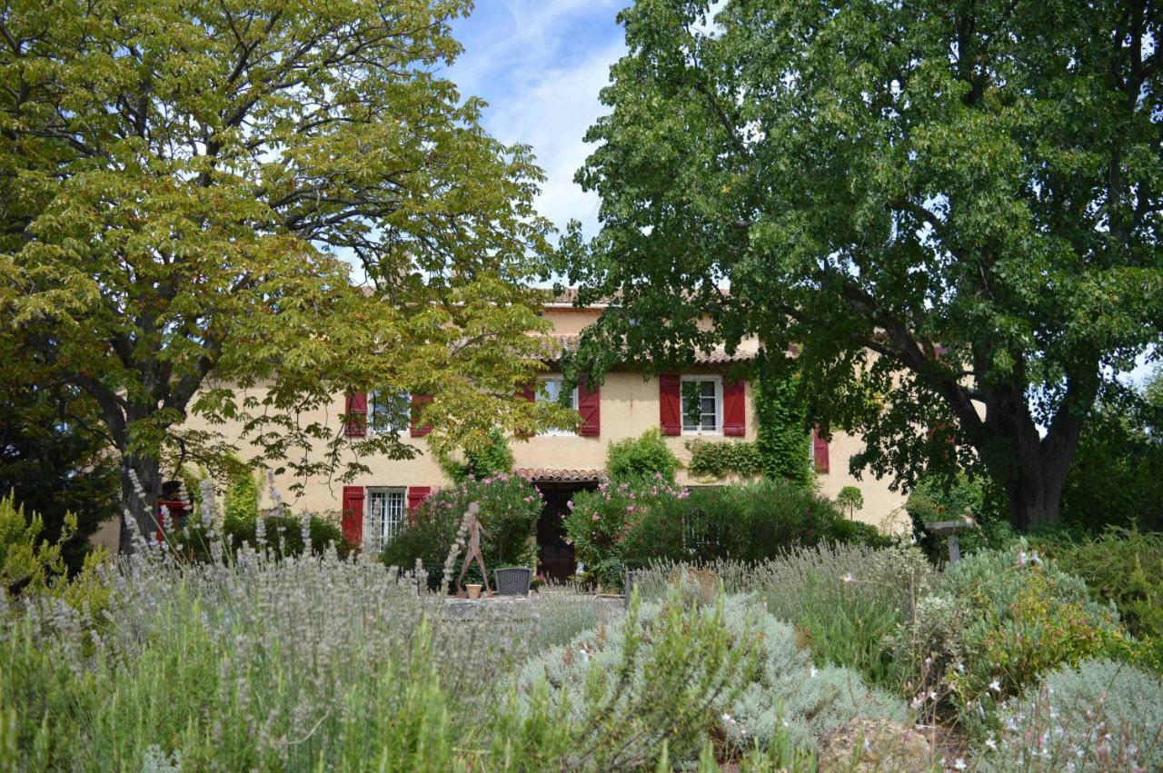 Le Clos Des Freres Gris Bed & Breakfast Aix-en-Provence Dış mekan fotoğraf